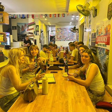 Ha Long Fancy Hostel With Vegetarian And Vegan Restaurant Bagian luar foto