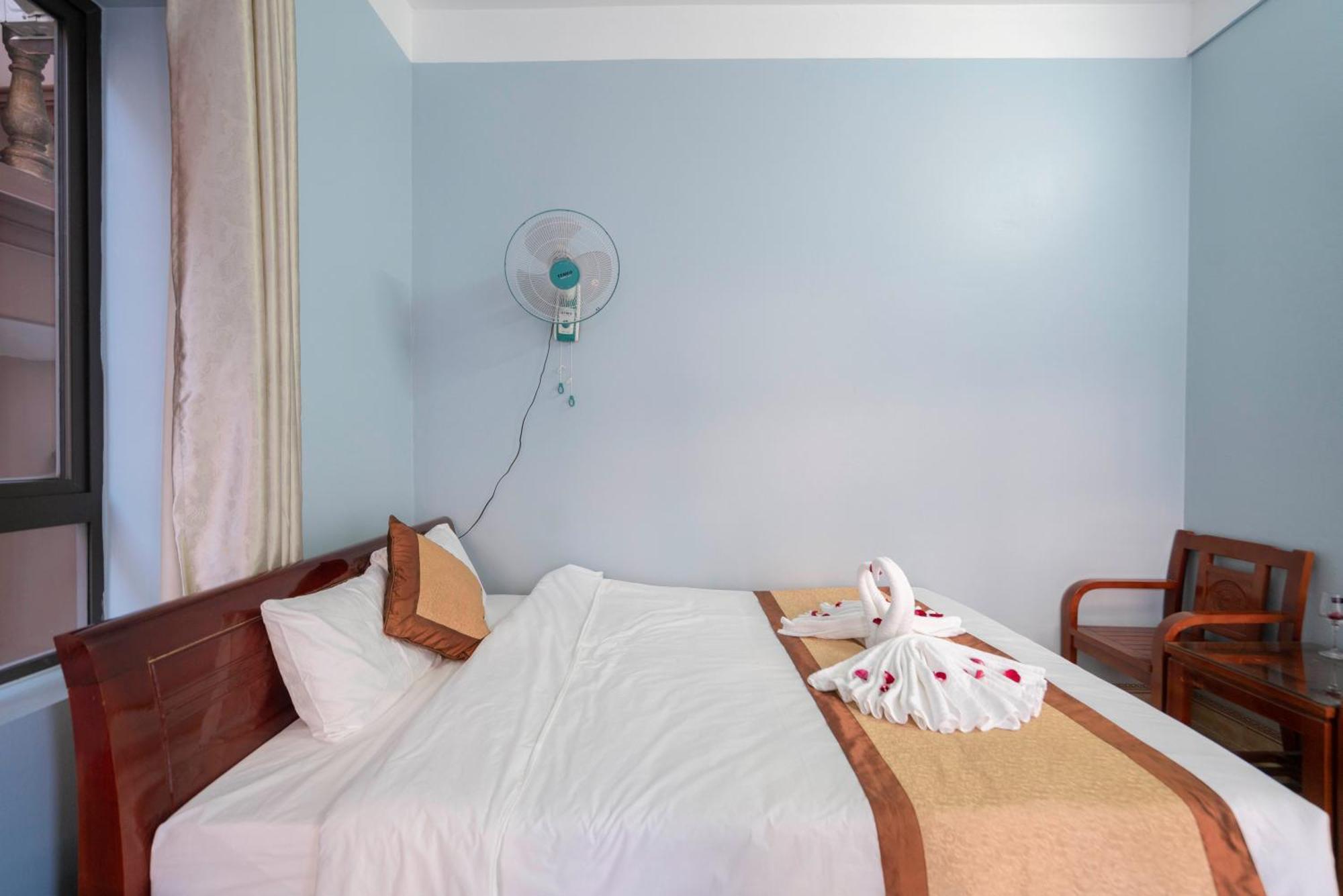 Ha Long Fancy Hostel With Vegetarian And Vegan Restaurant Bagian luar foto