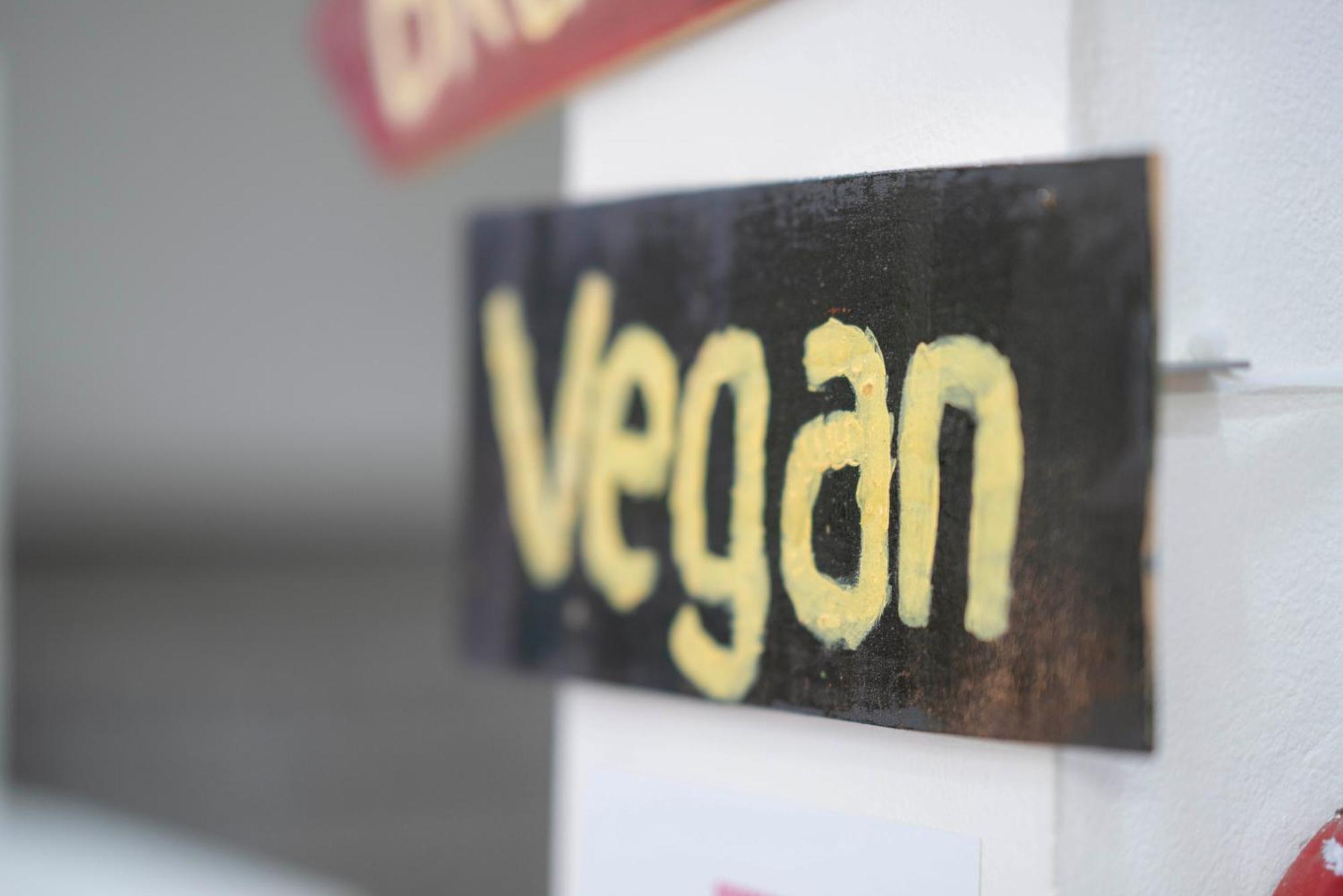 Ha Long Fancy Hostel With Vegetarian And Vegan Restaurant Bagian luar foto
