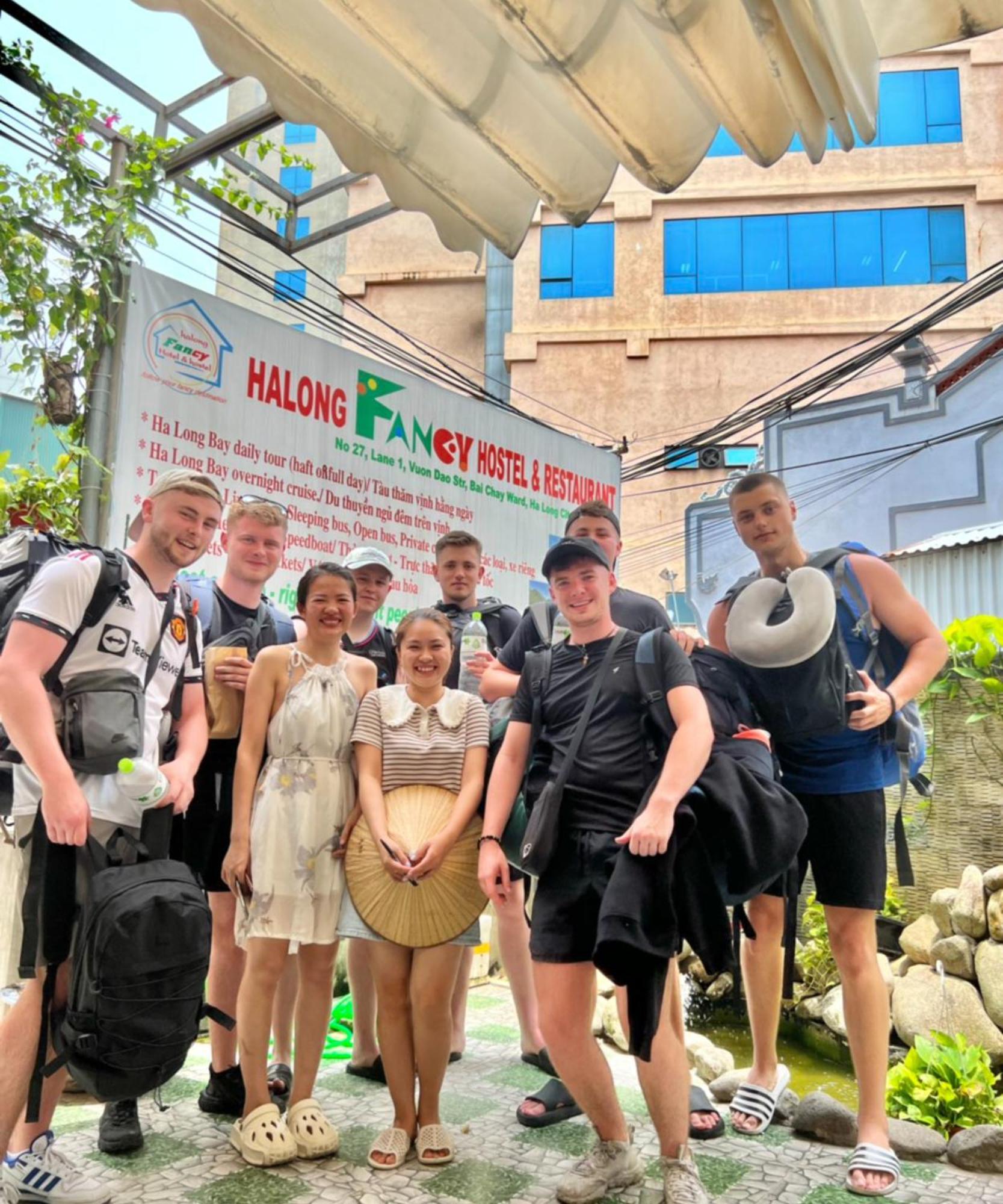 Ha Long Fancy Hostel With Vegetarian And Vegan Restaurant Bagian luar foto