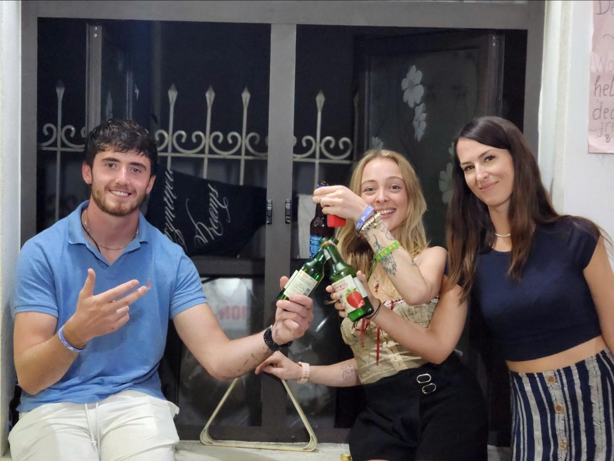 Ha Long Fancy Hostel With Vegetarian And Vegan Restaurant Bagian luar foto